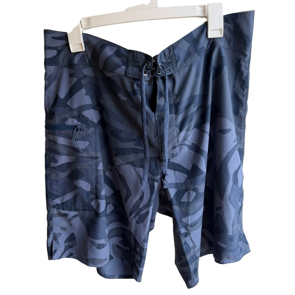 Patagonia‎ Men's Navy Tropical Print Stretch Planning Board Short 19" Outseam 38